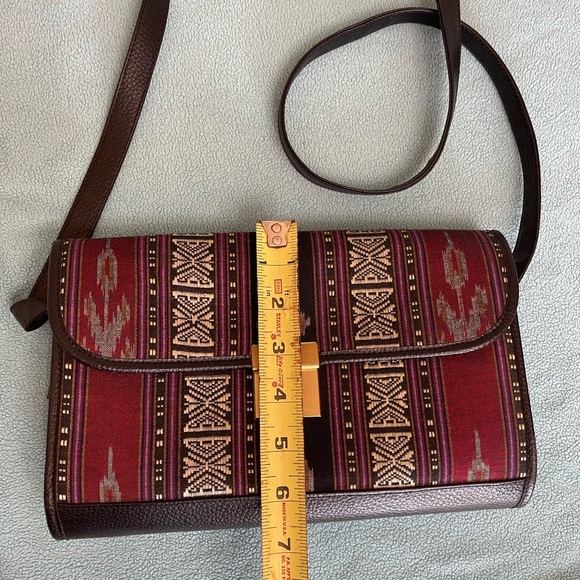 Vintage Aztec Print Purse - Picture 9 of 12